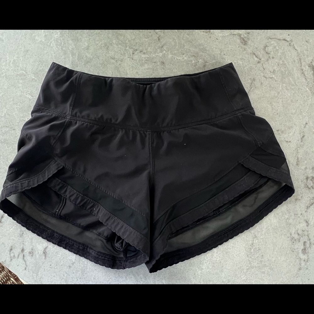 Lulu lemon black shorts
